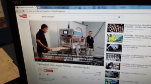 chuck was telling me about this machine him and Jesse help build that shoots antibiotics into chicken eggs...they found it on youtube to show me, way cool!