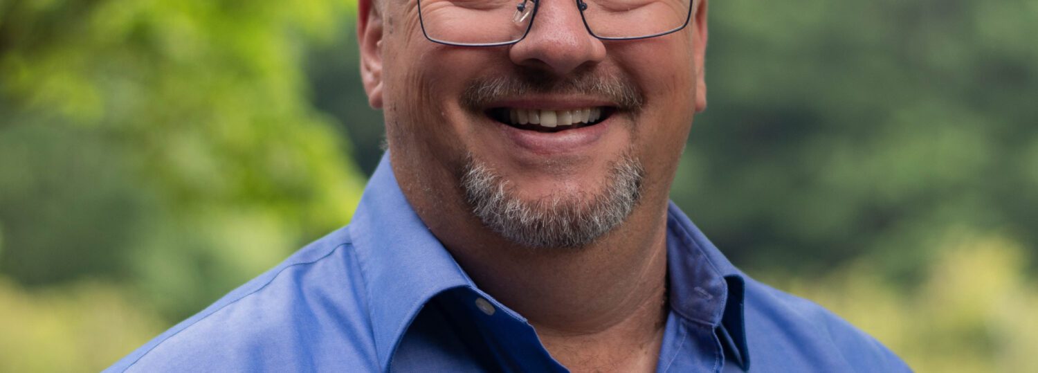 Giddens headshot