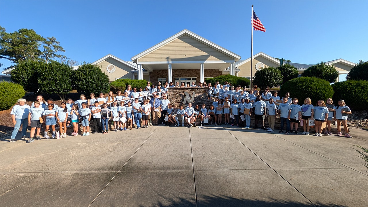 81 4th and 5th graders visit Nutrien for a school field trip